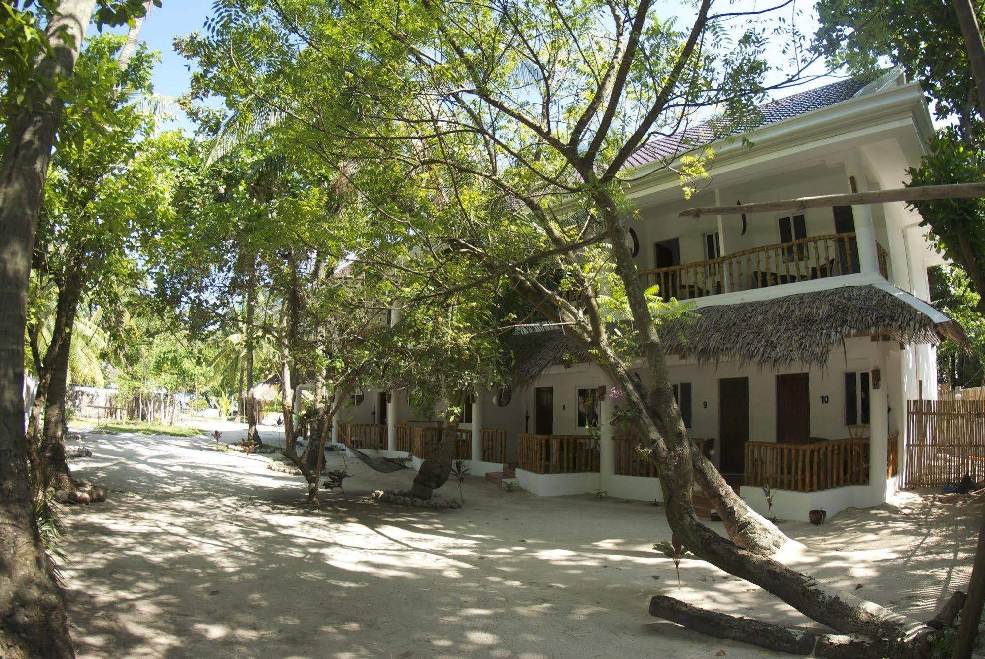 Evolution Dive And Beach Resort Malapascua Exterior foto